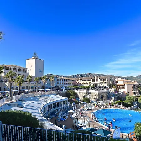 Apartment Village Cap Esterel - L'esquinade-105 By Interhome